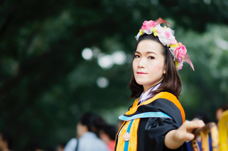 怎么用知網(wǎng)進行論文查重